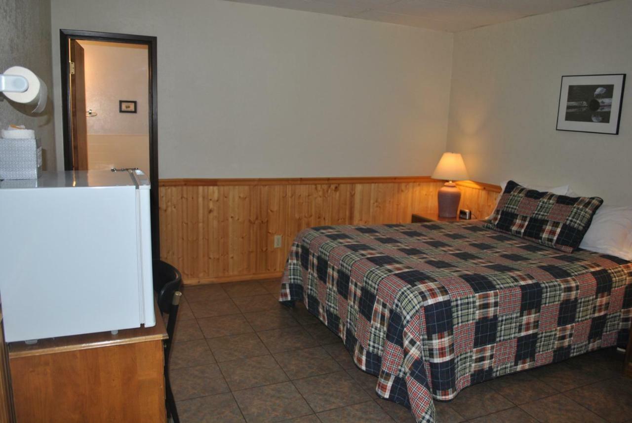 Aspen Inn Fort Klamath Bagian luar foto