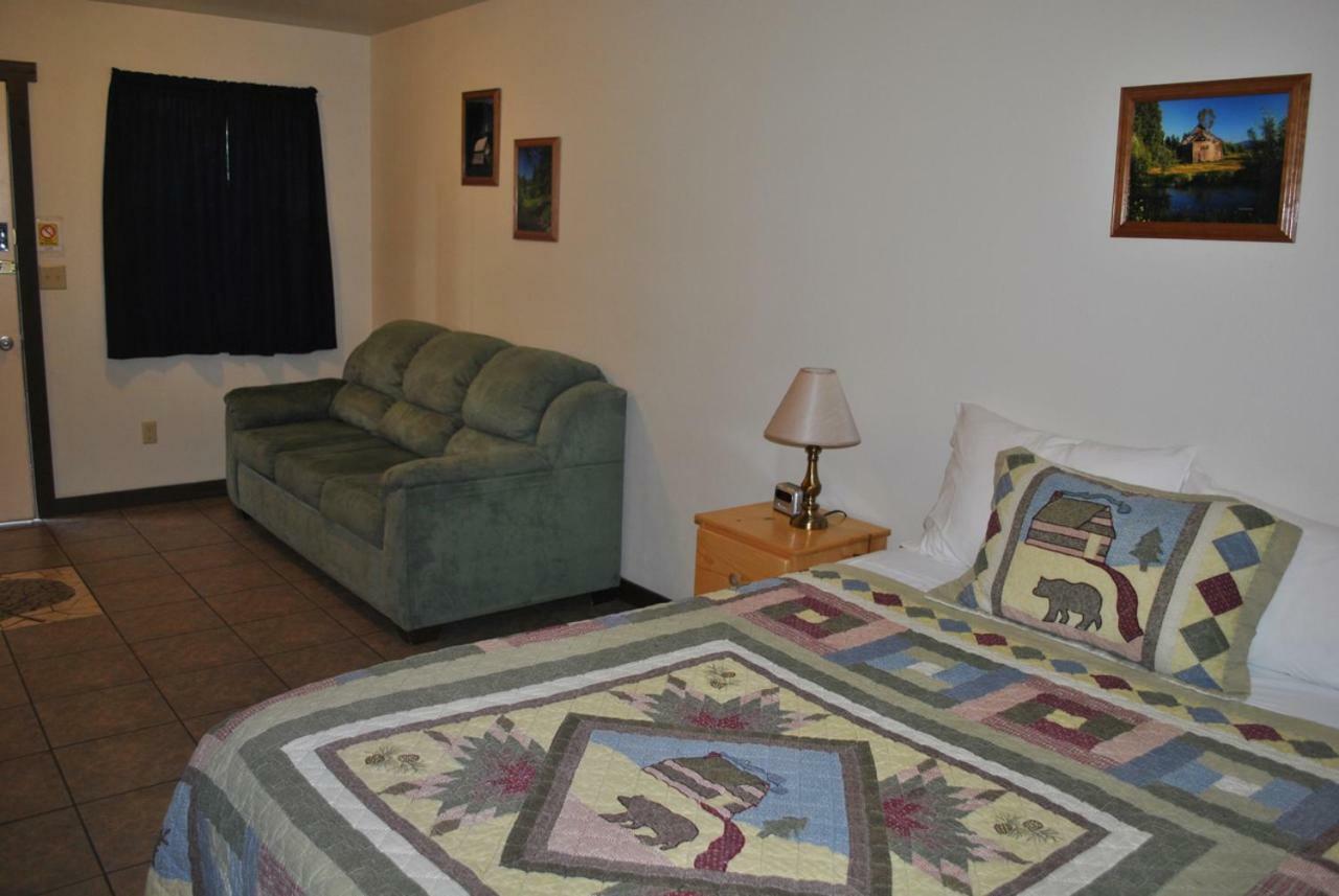 Aspen Inn Fort Klamath Bagian luar foto