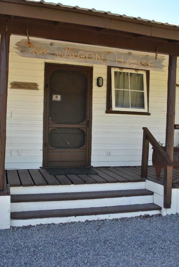 Aspen Inn Fort Klamath Bagian luar foto