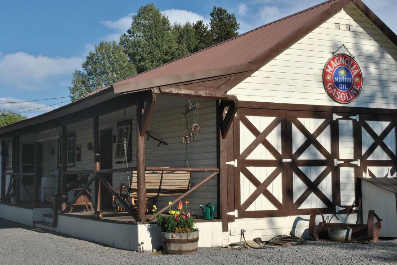 Aspen Inn Fort Klamath Bagian luar foto