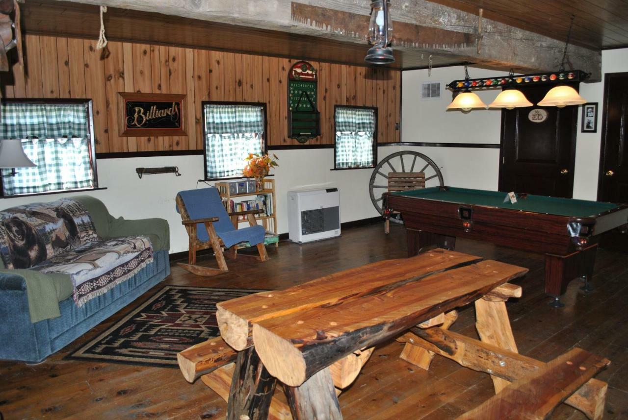 Aspen Inn Fort Klamath Bagian luar foto